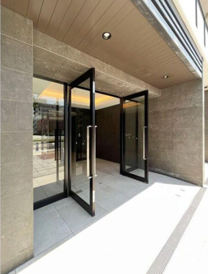 【エントランス】 | 大阪難波Noah