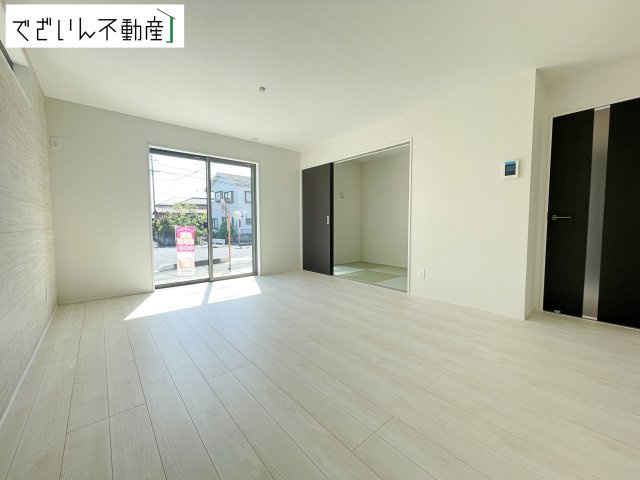 【居間・リビング】 | GRAFARE久喜市久喜東10期　新築住宅 | ≪10号棟≫
現地(2026年4月撮影)