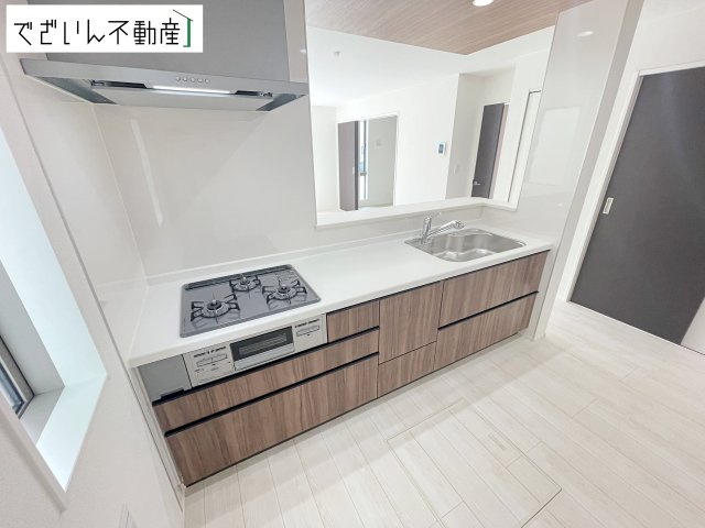 【キッチン】 | GRAFARE久喜市久喜東10期　新築住宅 | ≪10号棟≫
現地(2026年4月撮影)