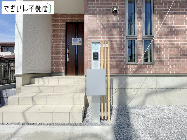 【玄関】 | GRAFARE久喜市久喜東10期　新築住宅 | ≪10号棟≫
現地(2026年4月撮影)