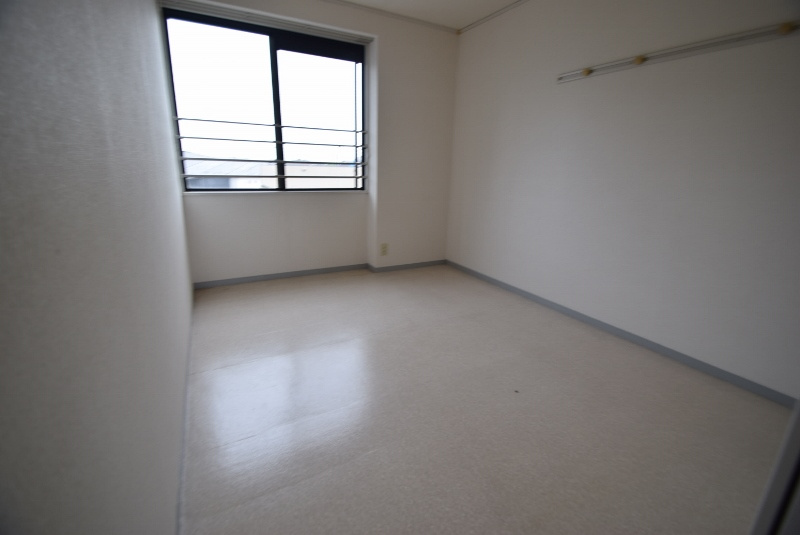 第４ラフィーネの寝室|6帖洋室