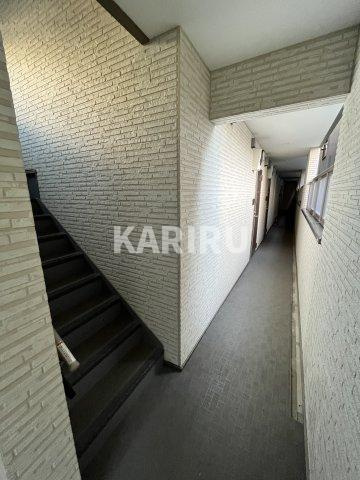 エステイトE森ノ宮のロビー