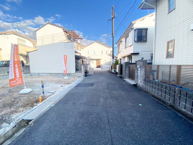 シャルムコート昆陽南3丁目建築条件付土地の前面道路含む現地写真|現地（2026年1月撮影）