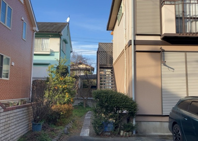 【外観】 | 八王子富士見町アパート | 物件の詳細については、現地を見てわかること以外に、役所や法務局などで調べないとわからないことがあります。そのため、現地に行く場合は、もしこの物件を買ったらどのような生活ができるかをイメージしましょう。