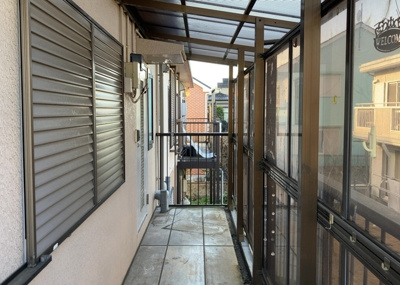 【外観】 | 八王子富士見町アパート | 人が暮らすうえで日光は大切な要素となります。日当たりの良さは譲れないポイントですね。併せて近くに大きな建築物の建築予定がないか、あるいはそれが可能な土地が近くにないか事前に確認することもお勧めします。