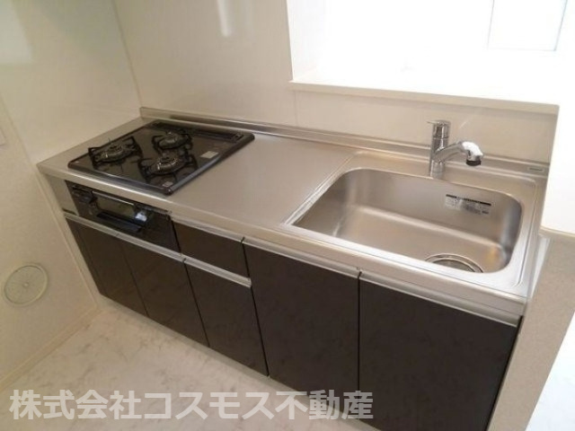 アヴィニールＡのキッチン|別のお部屋の同仕様写真です。