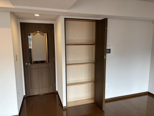 ライオンズマンション乃木坂の収納