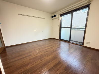 【洋室】 | マノワールＭ