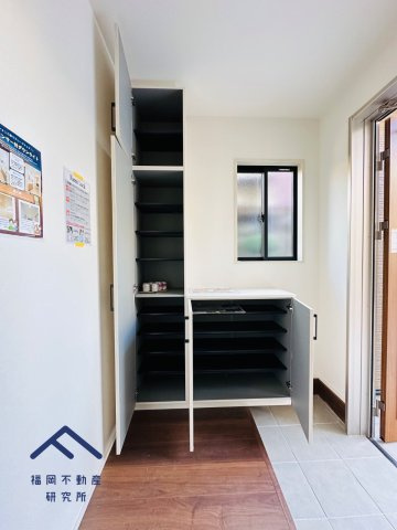 鳥栖市桜町　戸建ての玄関