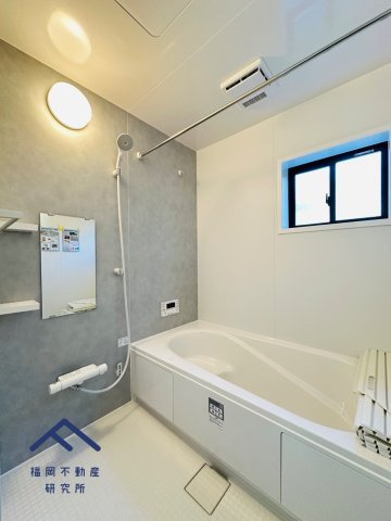 鳥栖市桜町　戸建ての浴室