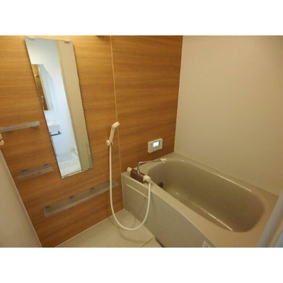 【浴室】 | COZY SITE | 追い焚き機能、浴室乾燥機付きバス。