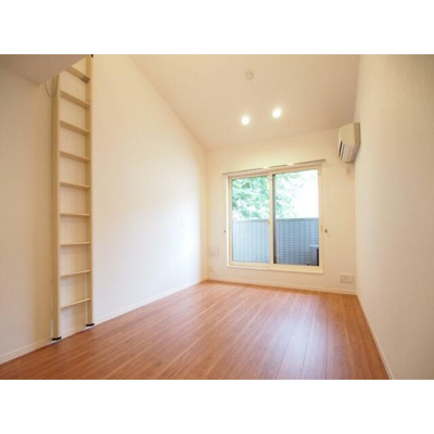 【寝室】 | COZY SITE | きれいなフローリング。