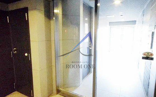 FROMA MONZENNAKACHO RIVER SIDEのエントランス|エントランスです。