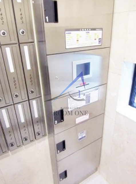 FROMA MONZENNAKACHO RIVER SIDEのその他共用部分|宅配ボックスです。