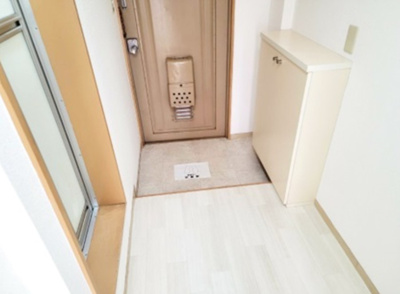 【玄関】 | メゾンドール常盤