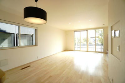 【居間・リビング】 | 石内北１丁目26戸建【セントラルシティこころ】 | 室内（2026年3月16日12：30頃）撮影
