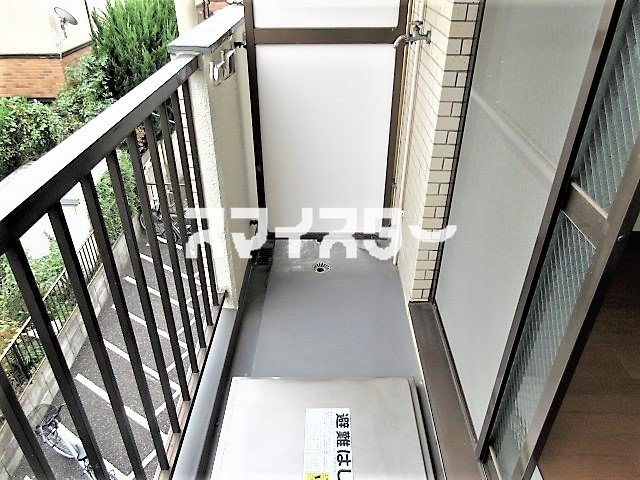 小平市上水本町４丁目の賃貸マンションのバルコニー