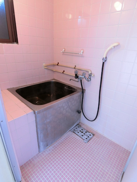 飛松ハイツの浴室