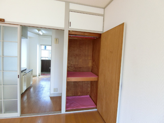 飛松ハイツの収納