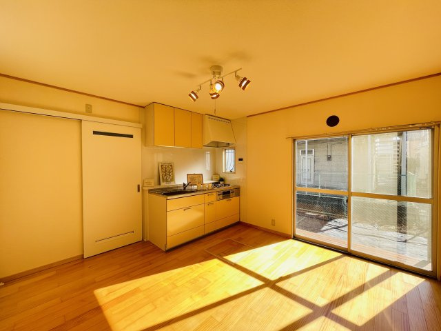 【居間・リビング】 | 熊谷市妻沼　中古戸建