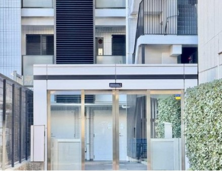 【エントランス】