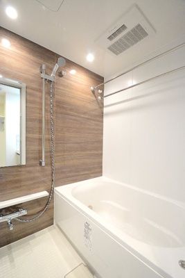 【浴室】 | ステージグランデ台東根岸アジールコート | ※カラータイプ異なります。