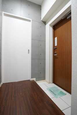 【玄関】 | コスモグレイス新宿