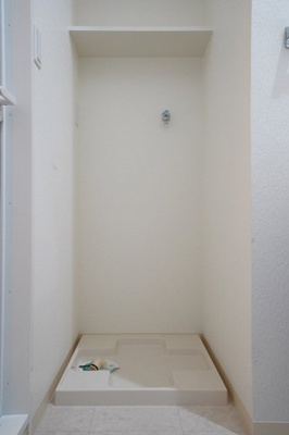 【設備】 | コスモグレイス新宿 | 室内洗濯機置場