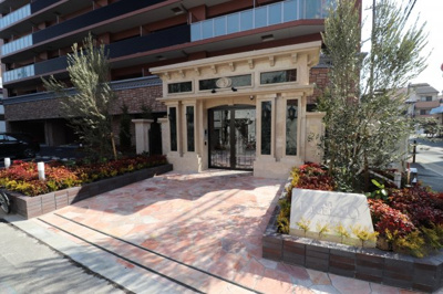 【エントランス】 | プレジオ関目