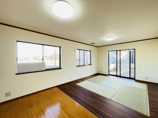 【居間・リビング】 | 熊谷市柿沼　中古戸建