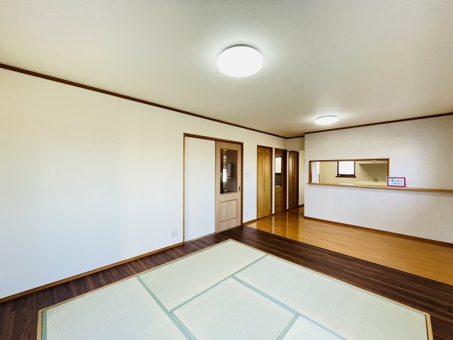 【居間・リビング】 | 熊谷市柿沼　中古戸建