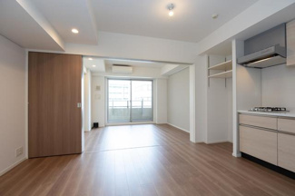 【居間・リビング】 | パークアクシス池田山 | ※写真は同タイプ住戸です。