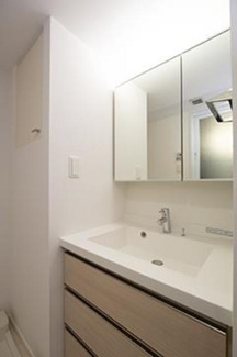 【洗面所】 | パークアクシス池田山 | ※写真は同タイプ住戸です。