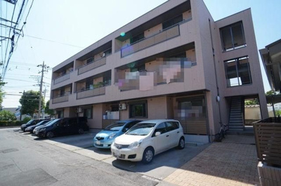 【駐車場】 | ビエナ青木 | 駐車場完備です