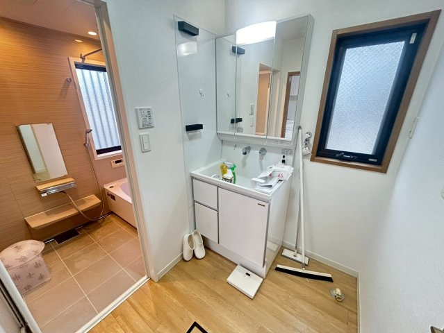 【独立洗面台】の画像