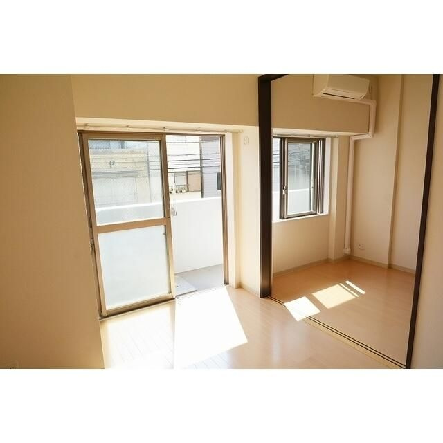 ルッソアグランデの居間・リビング