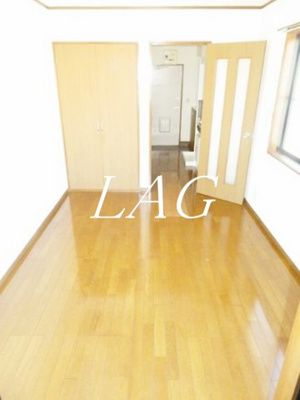 【居間・リビング】 | ヴァンテ赤羽 | 洋室のお部屋です。