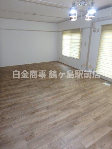 若葉台第一住宅の居間・リビング