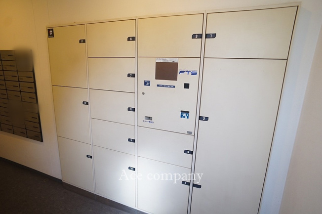 【独立洗面台】 | ローレルコート小阪二丁目 | ワイドミラーの洗面台です☆