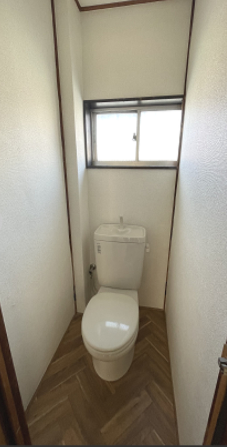 【大正スカイテラス】大阪市大正区1棟複合物件「満室稼働中！」「各所修繕済み」のトイレ