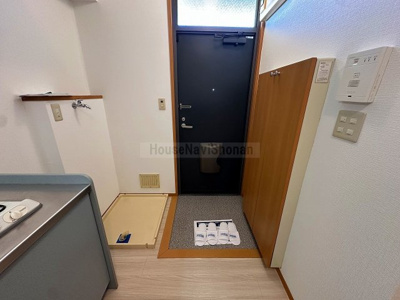 【玄関】 | レインボーコート