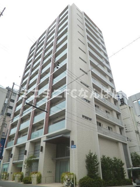 プラウド堀江公園の外観