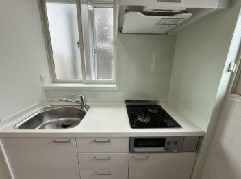 【キッチン】 | セリタビル | システムキッチン。