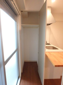 【収納】 | コーポモントレー | 背の高い物でも収納出来る収納スペースです。