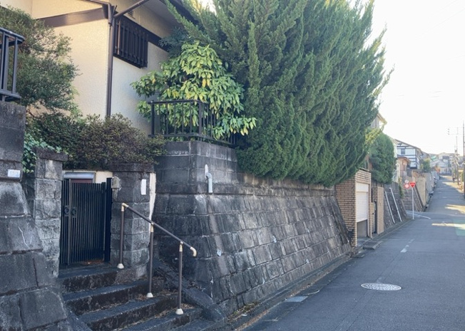 【前面道路含む現地写真】 | ハザードマップは自然災害による被害を予測し、その被害範囲を地図上で表したものです。近年特に災害が多くなっていますので、事前に調査すると安心できます。ハザードマップは国交省のホームページをご覧ください。