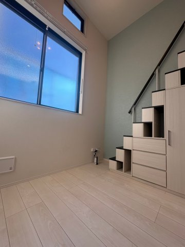 ハーモニーテラス中村南|★★ネット無料　収納階段のデザイナーズ物件です★★