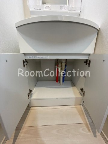 ハーモニーテラス中村南|★★ネット無料　収納階段のデザイナーズ物件です★★