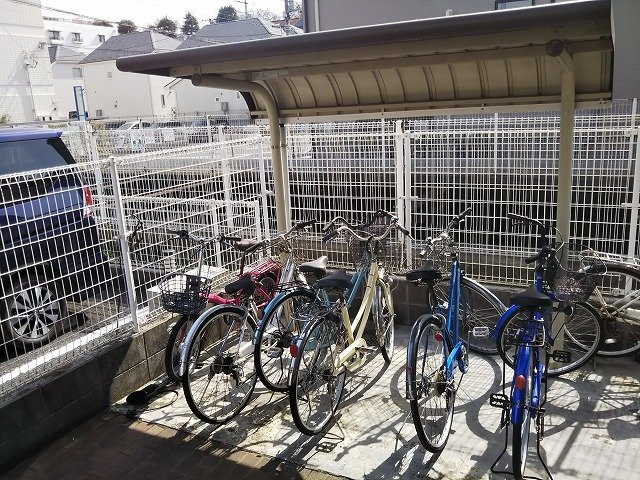 レオパレスエスペランサのその他|駐輪場完備