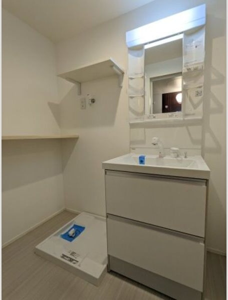 メゾンド琥珀の洗面所|洗濯機置場（室内）