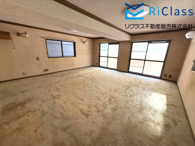 中古戸建　神戸市灘区篠原北町２丁目1のその他|地下に２０帖の納戸あります